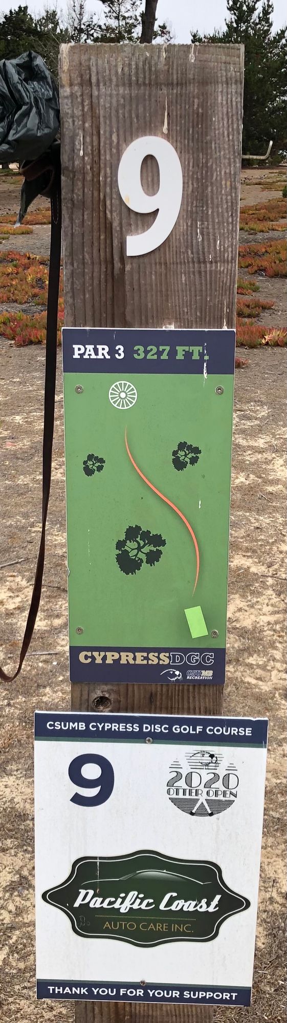 Hole 9's tee sign.