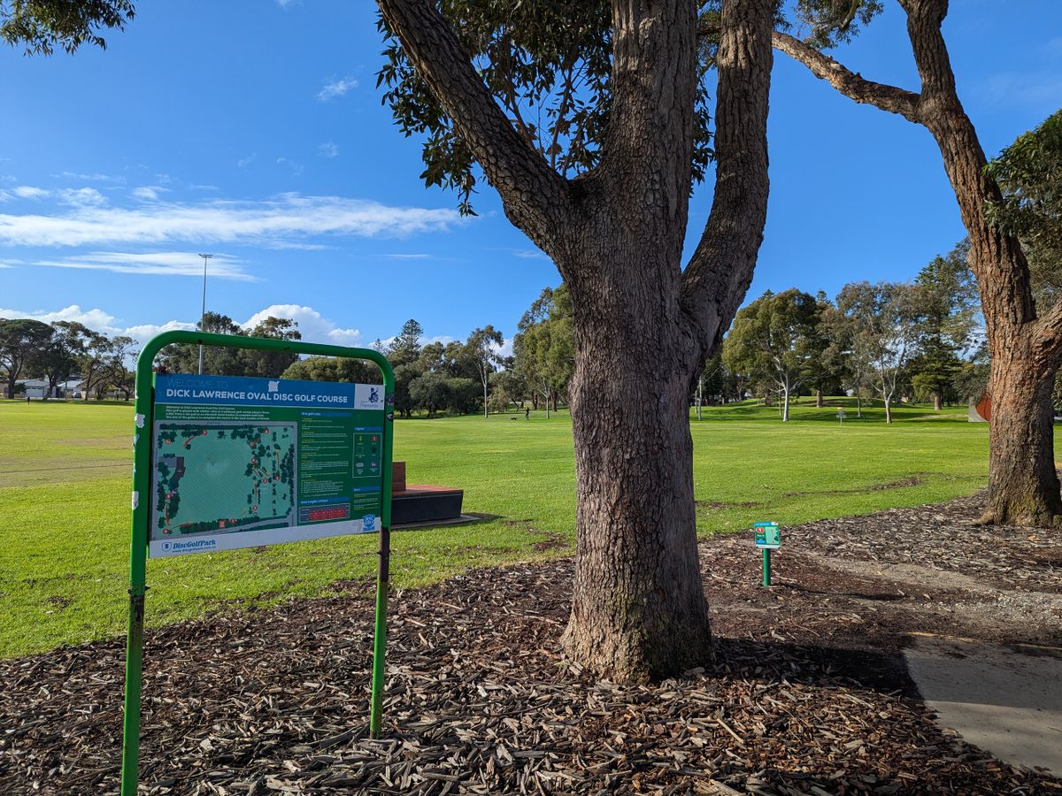 Dick Lawrence Oval Disc Golf Course