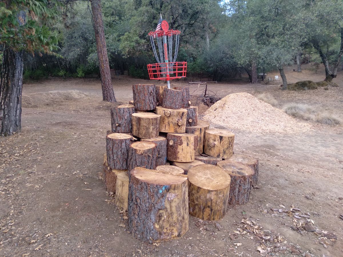 Log Pyramid Hole 2