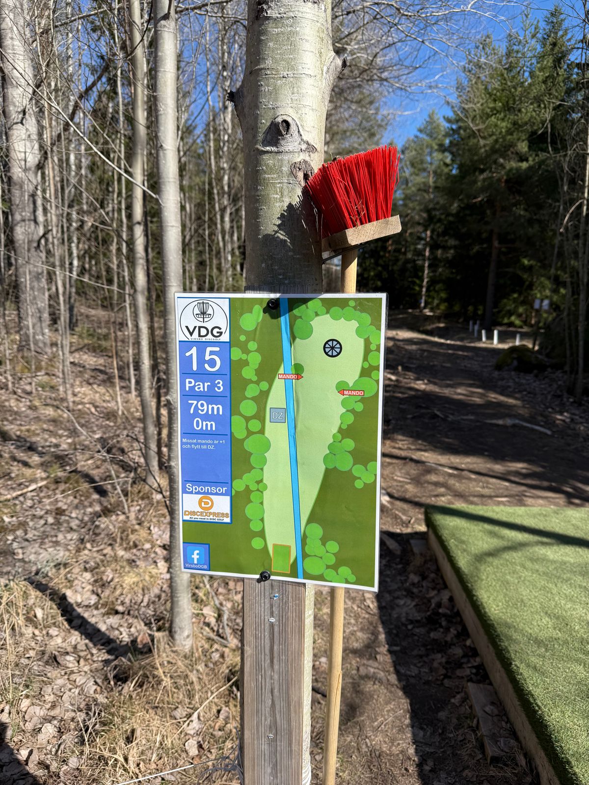 Hål 15 - Par 3 - 79m