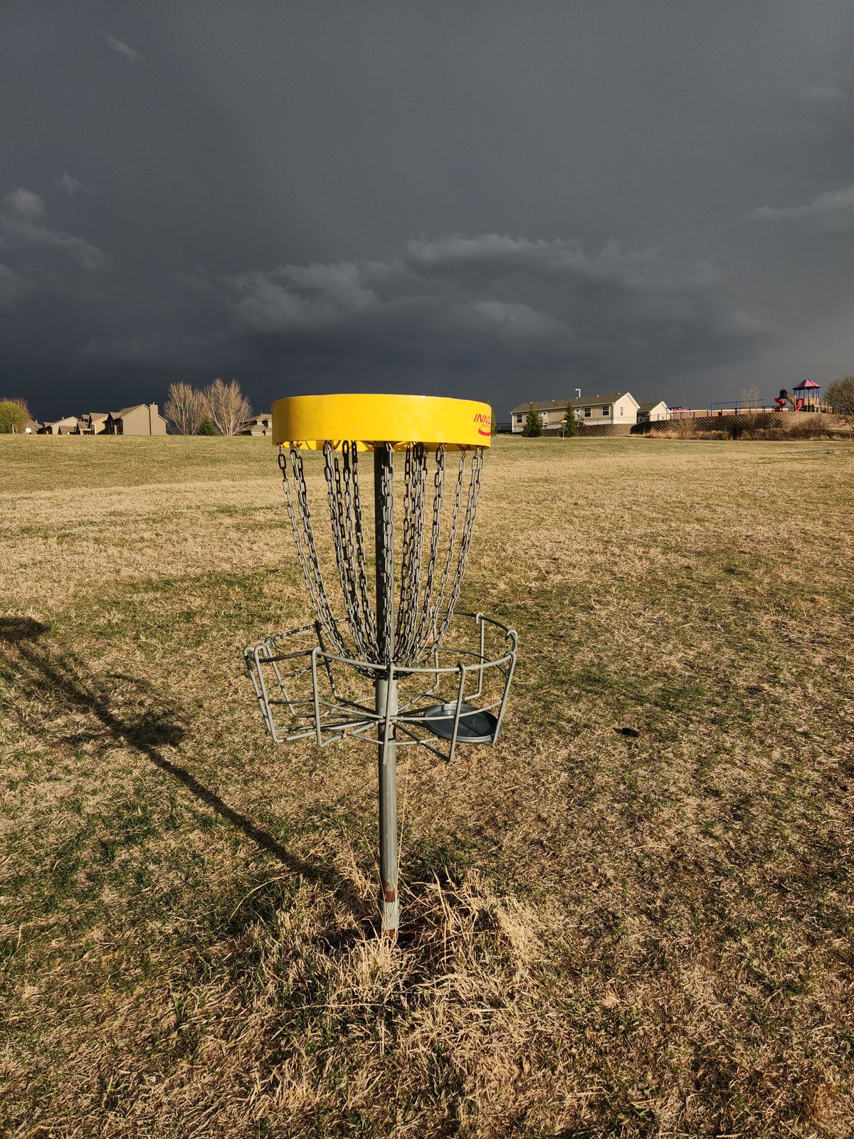 Thunderstorm rolling in on lower basket.