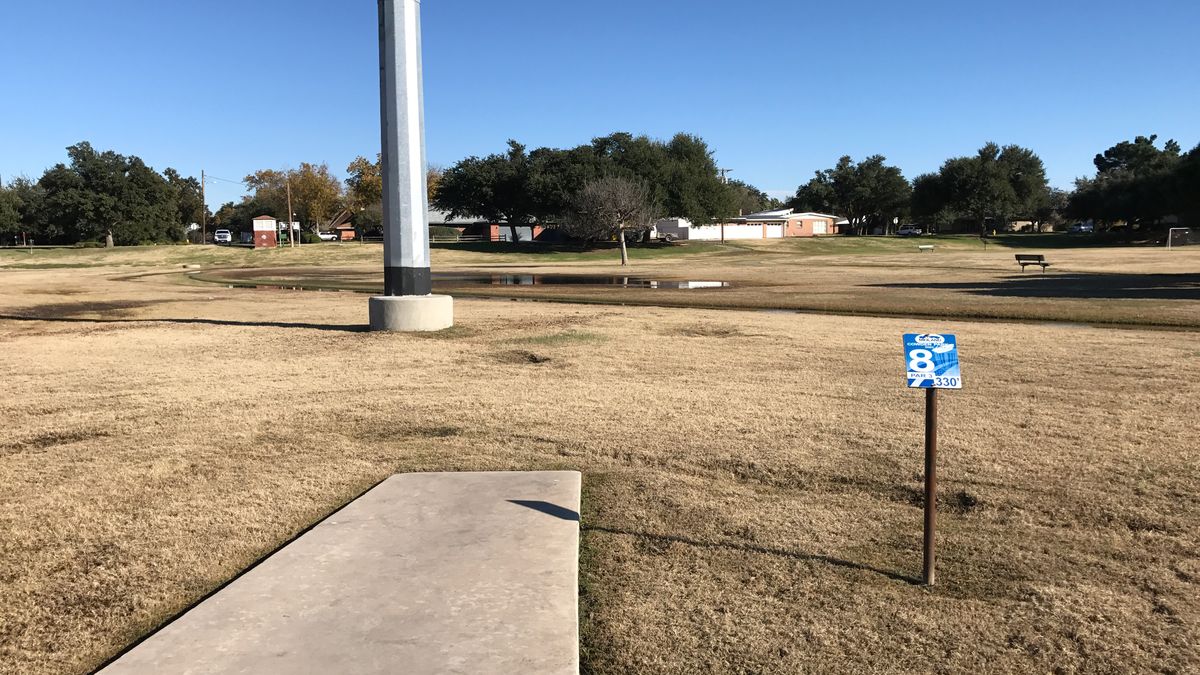 Hole 8