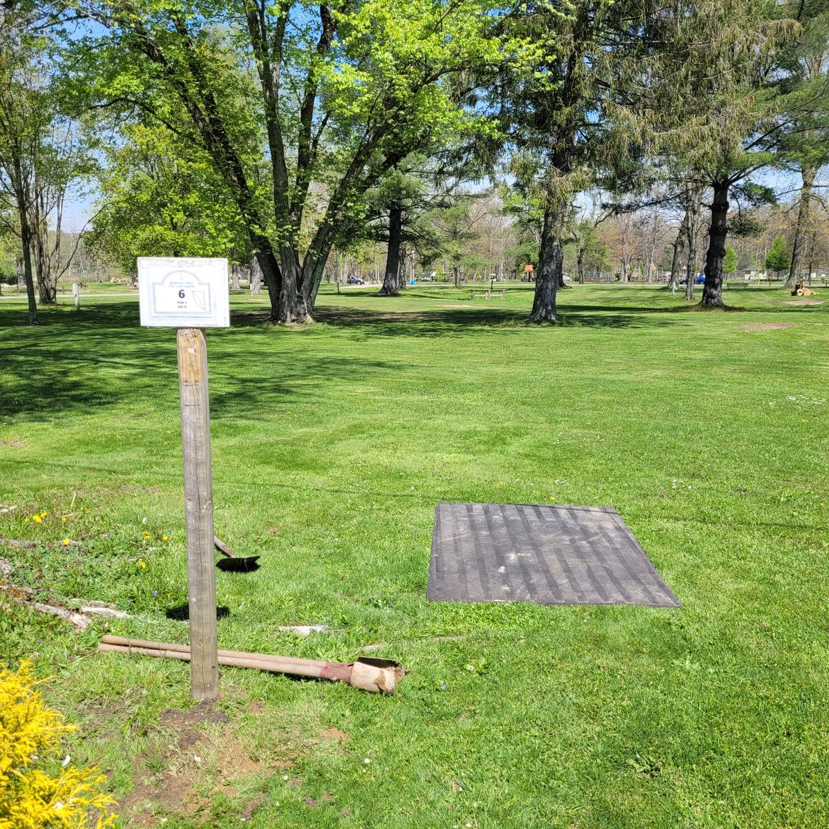 New Hole 6 starts near arch.