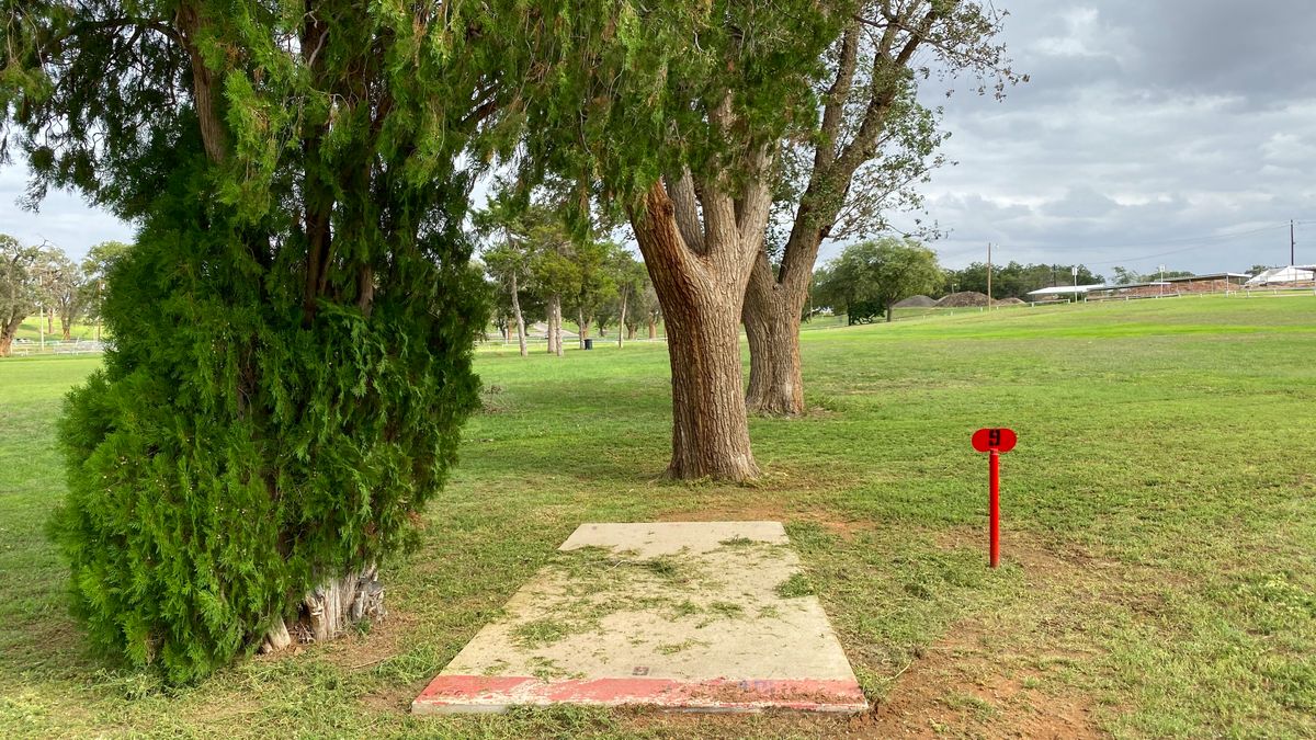 Hole 9