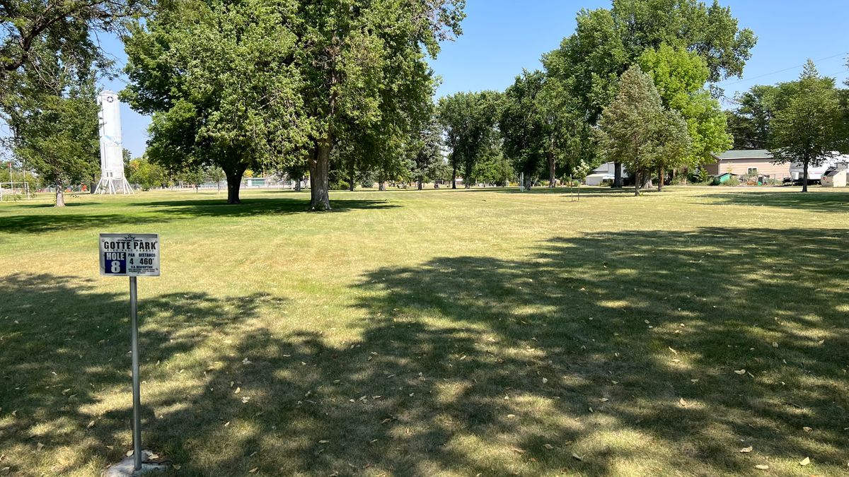Hole 8