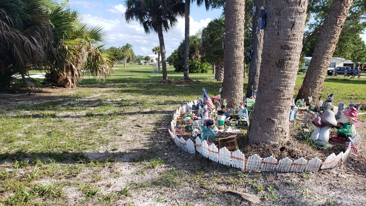 Hole 6 - watch out for Gnome City