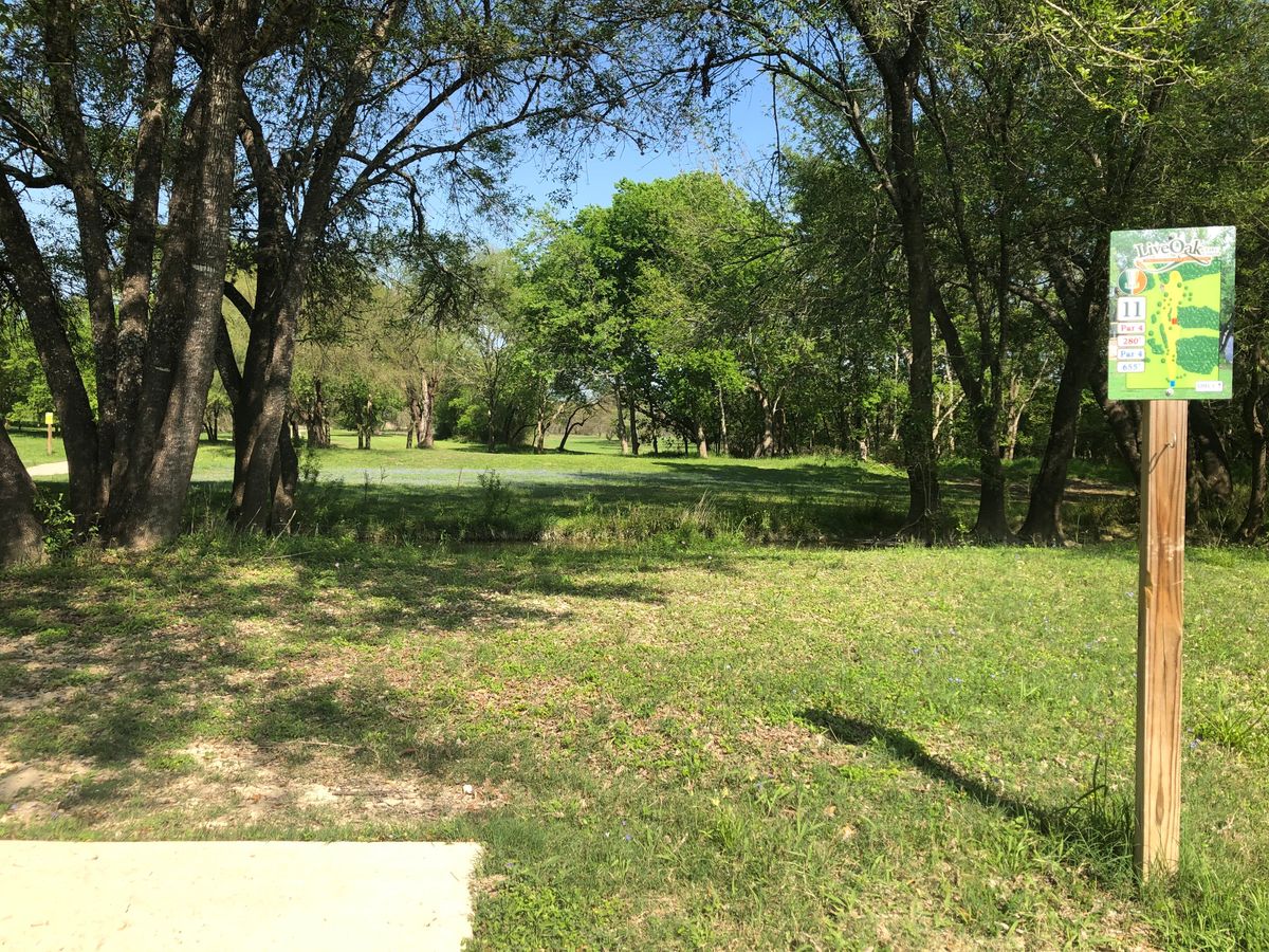 The line is up the small middle gap, or there is a route around the left outside.