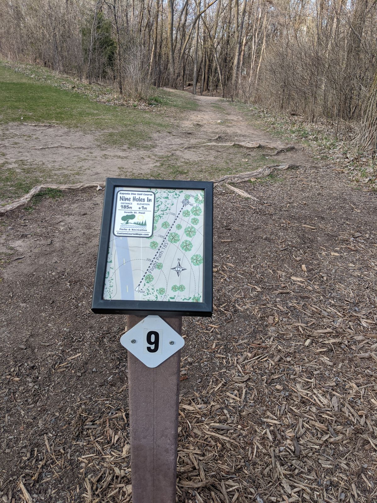 Tee 9 Nine Holes In