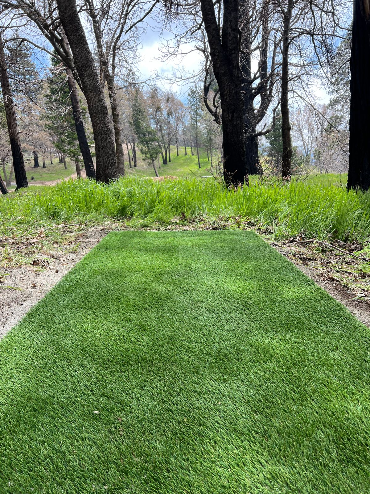 Hole 16 tee pad