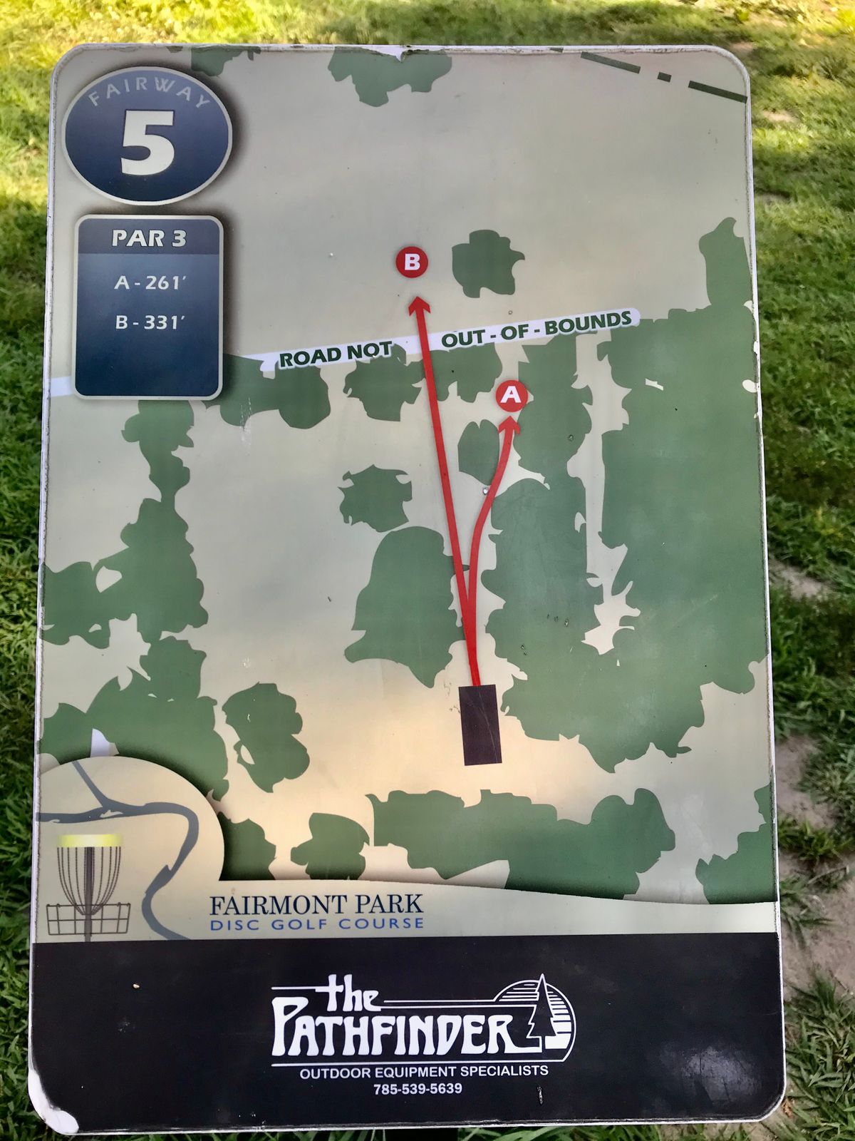 Hole 5 Tee Sign