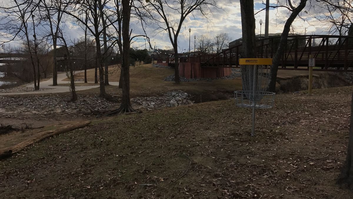 Hole 9