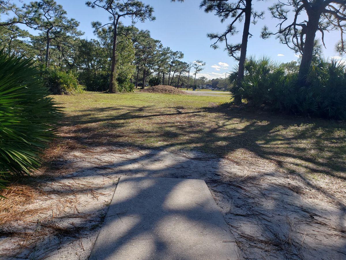 Hole 3 short
