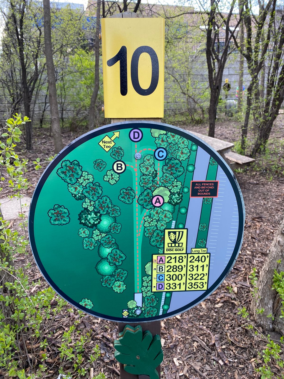 Hole 10 sign