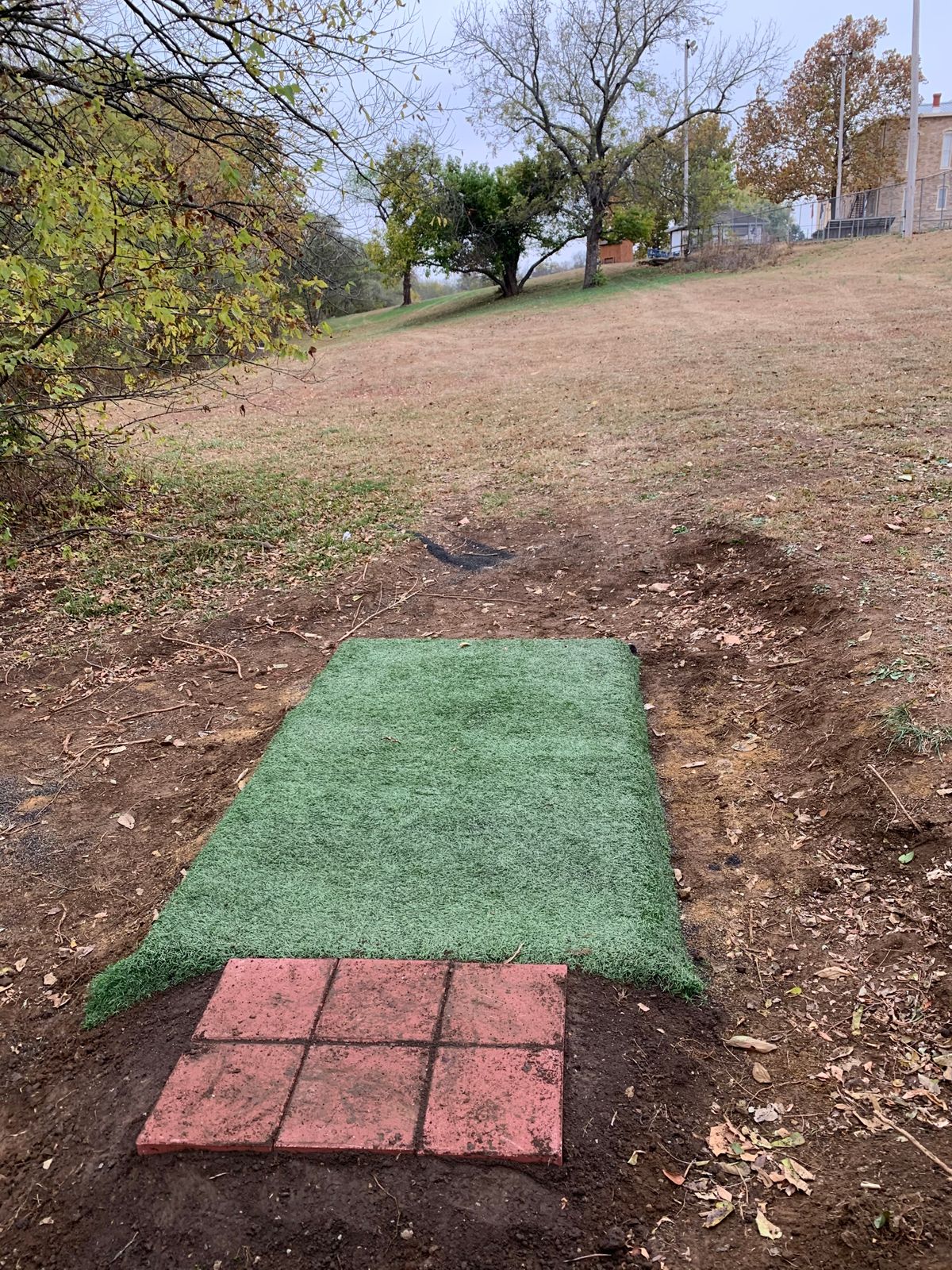 Hole 3 pad