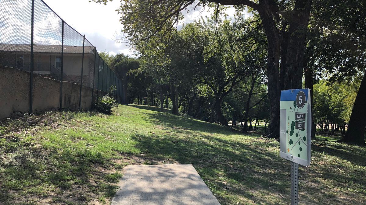 Hole 5