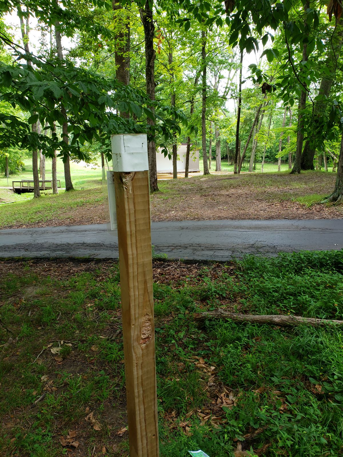 #1 Amateur Tee Sign Post facing toward the  Amphitheater and #3 Fairway.