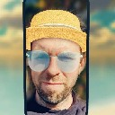 User avatar image