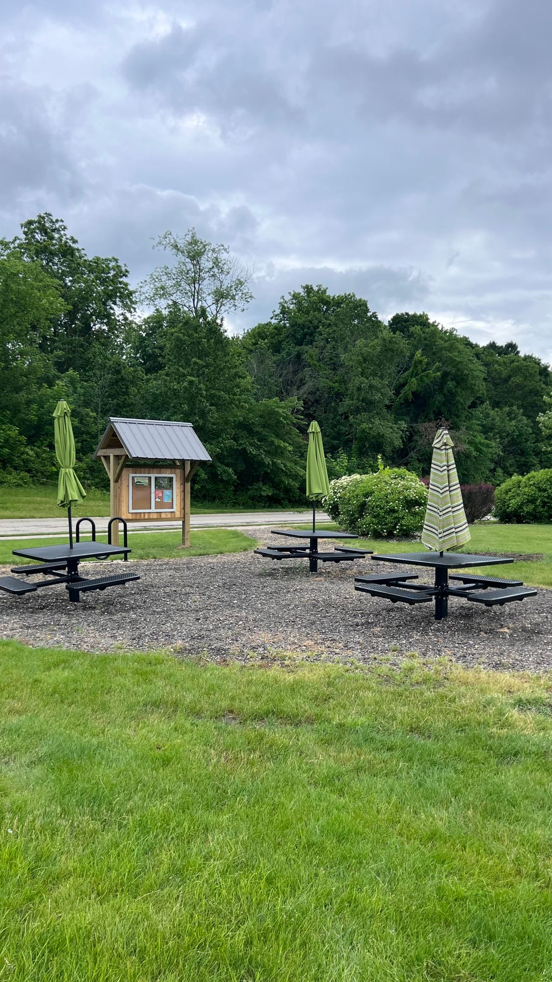 Picnic area at hole 1 tee off