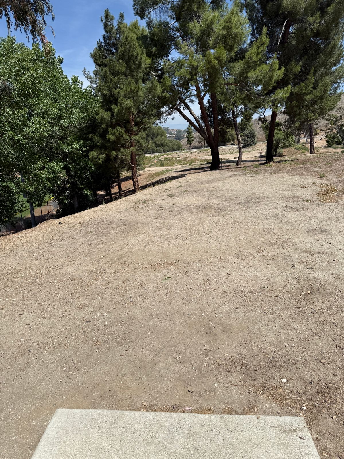 Hole 1 tee