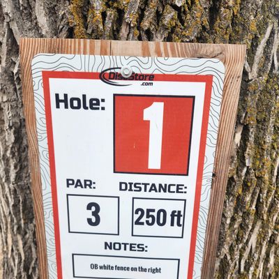 Hole 1 Sign