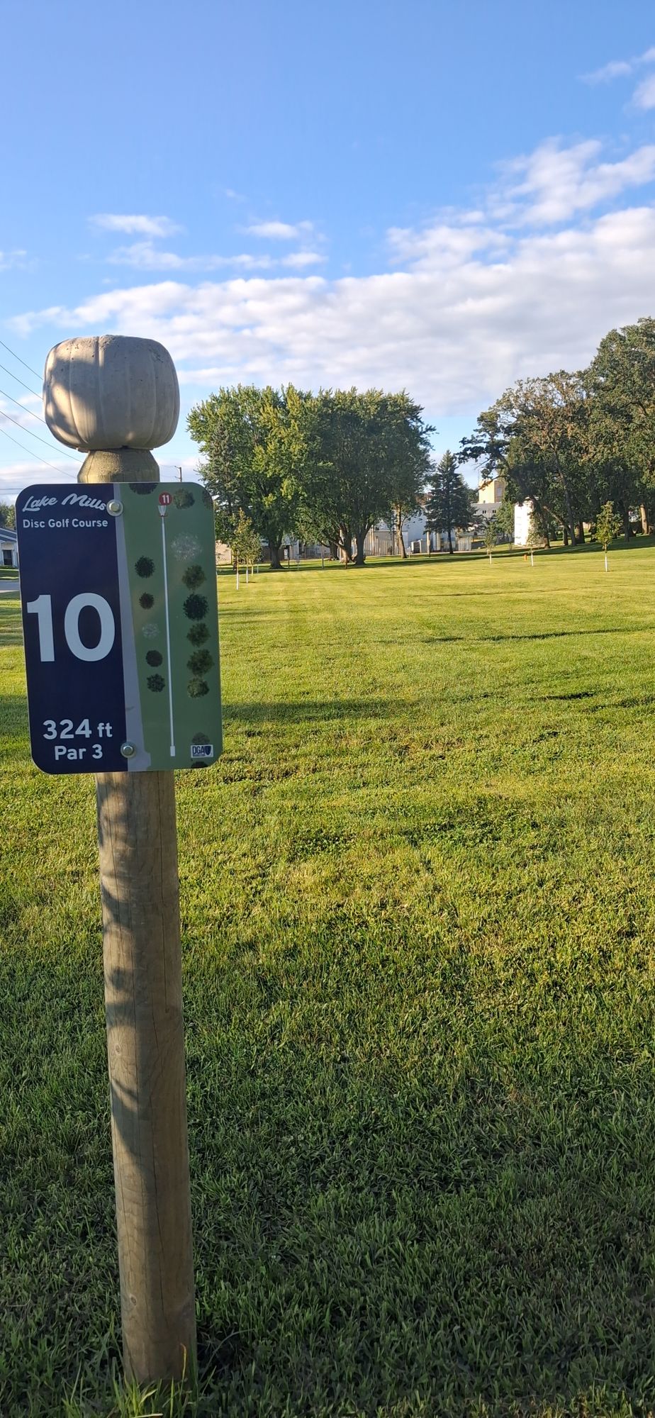 Pay attention to tee signs they mark location of next tee area