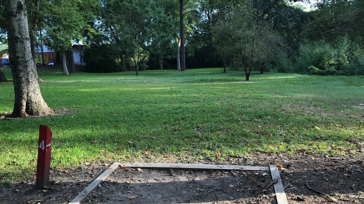 Hole 4