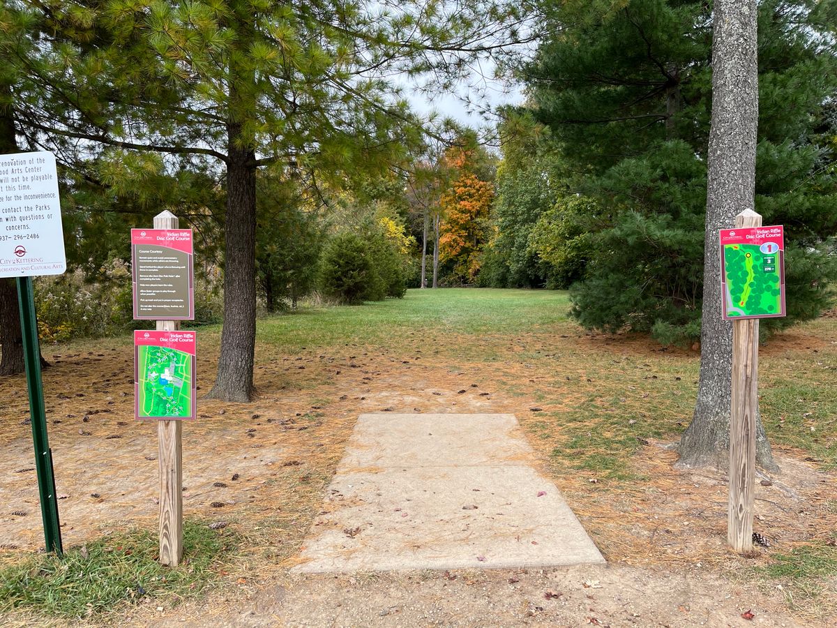 Hole 1 tee pad