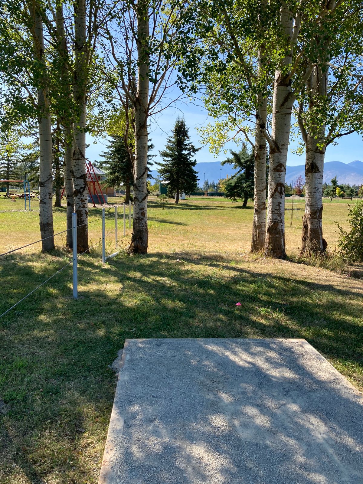 Hole 2 tee