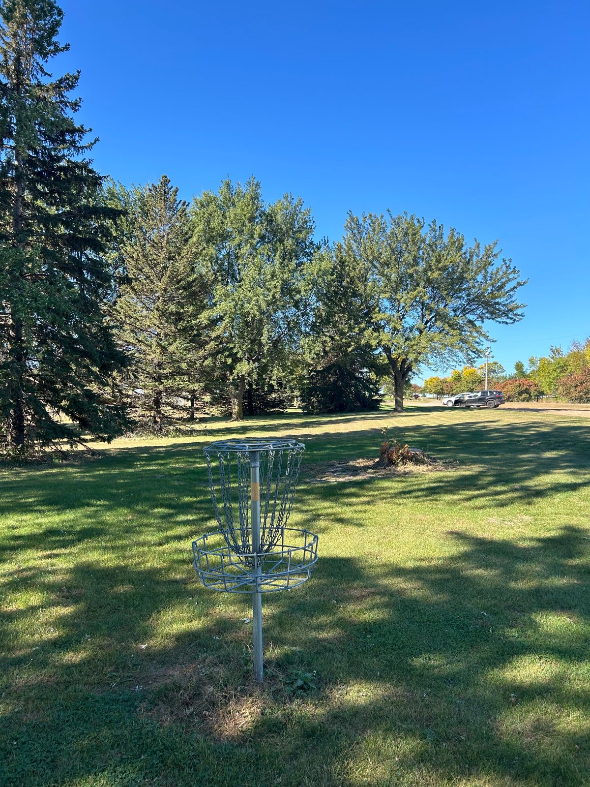 Hole 1 basket