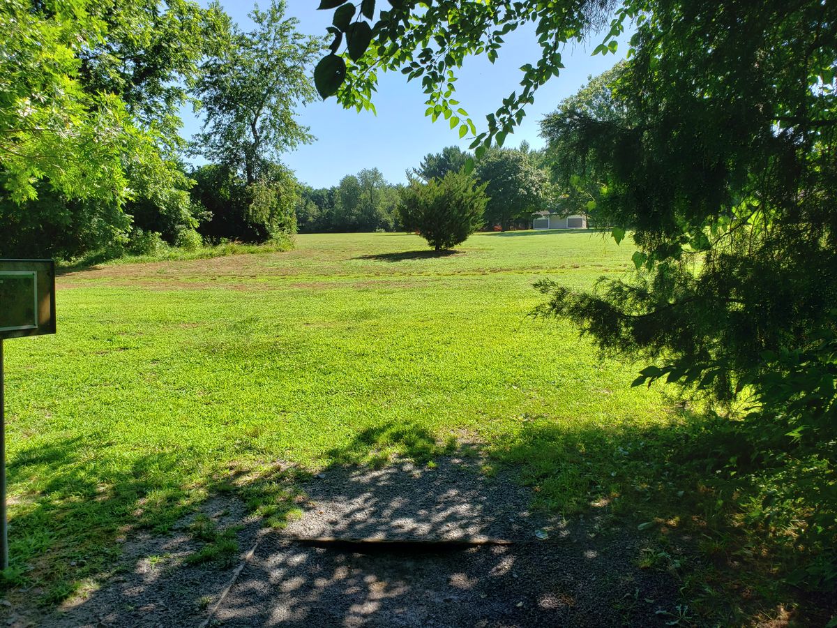 Hole 18 White Tee