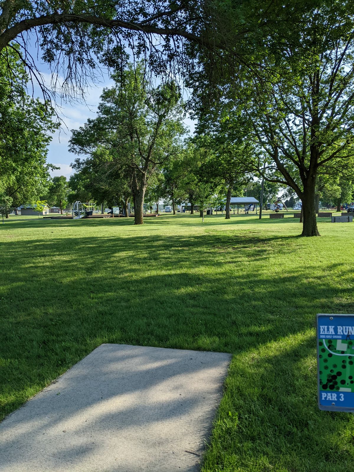 Hole 17 teepad